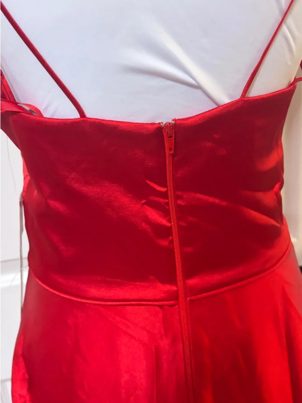 Sequin Hearts Red Satin V-Neck Floor-Length Dress - Picture 9 of 11